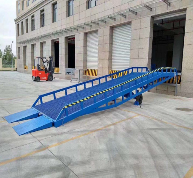 上饶移动式登车桥装卸